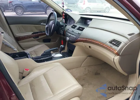 2009 Honda Accord 2.4 Ex-L from USA, damaged, VIN 1HGCP26899A096320